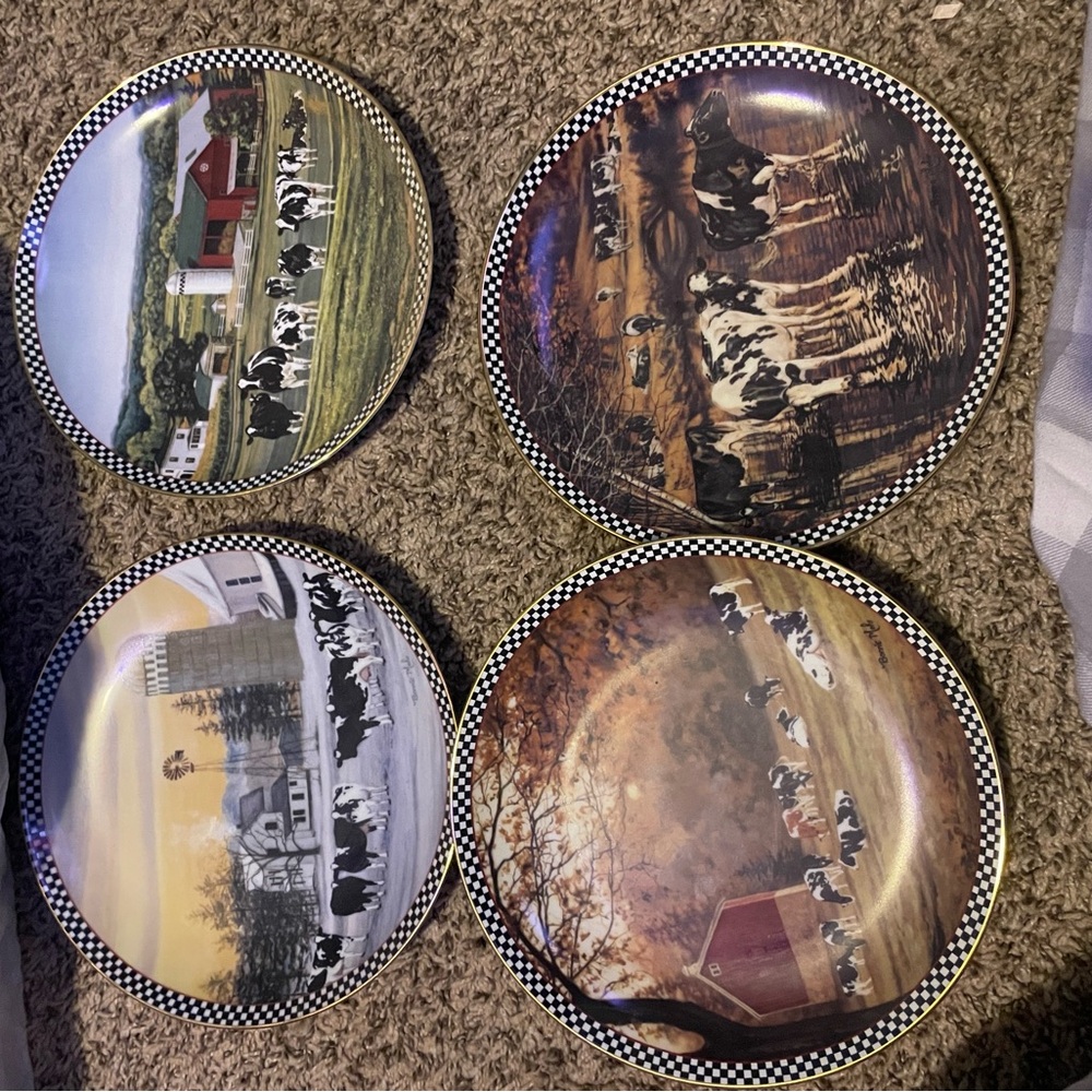 Farmhouse Decorative Plate Set - Black and White